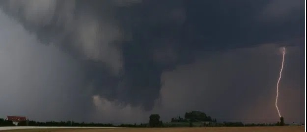 Severe thunderstorm in Outagamie County, WI